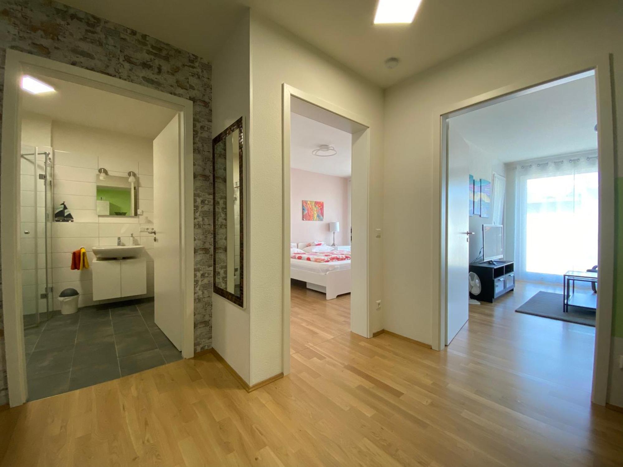 Schoenes 2 Zimmer Apartment Zentral Gelegen Pforzheim Buitenkant foto