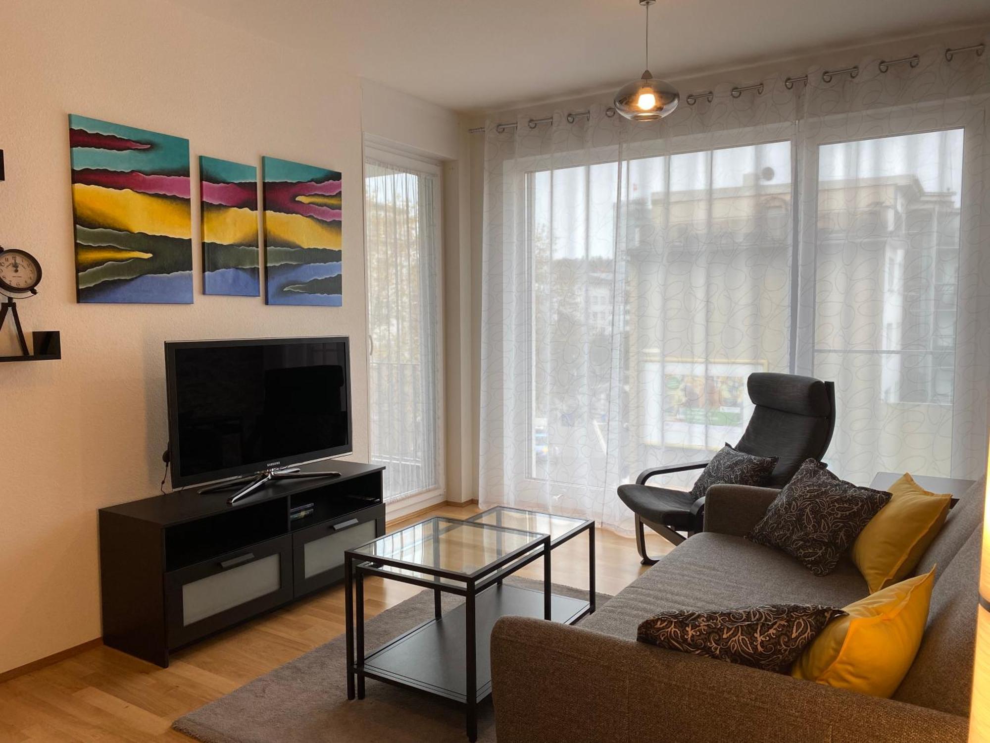 Schoenes 2 Zimmer Apartment Zentral Gelegen Pforzheim Buitenkant foto